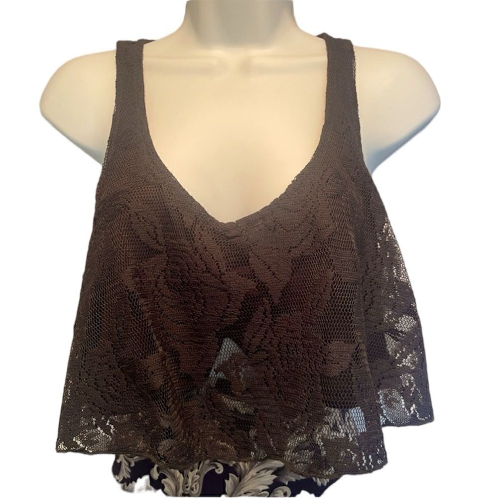 Bella Fantasía Lace Crop Top